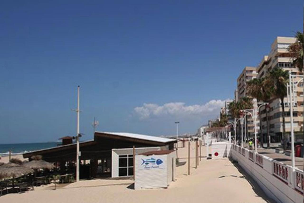 Romantica Vista Al Paseo Maritimo De Cádiz Eksteriør bilde