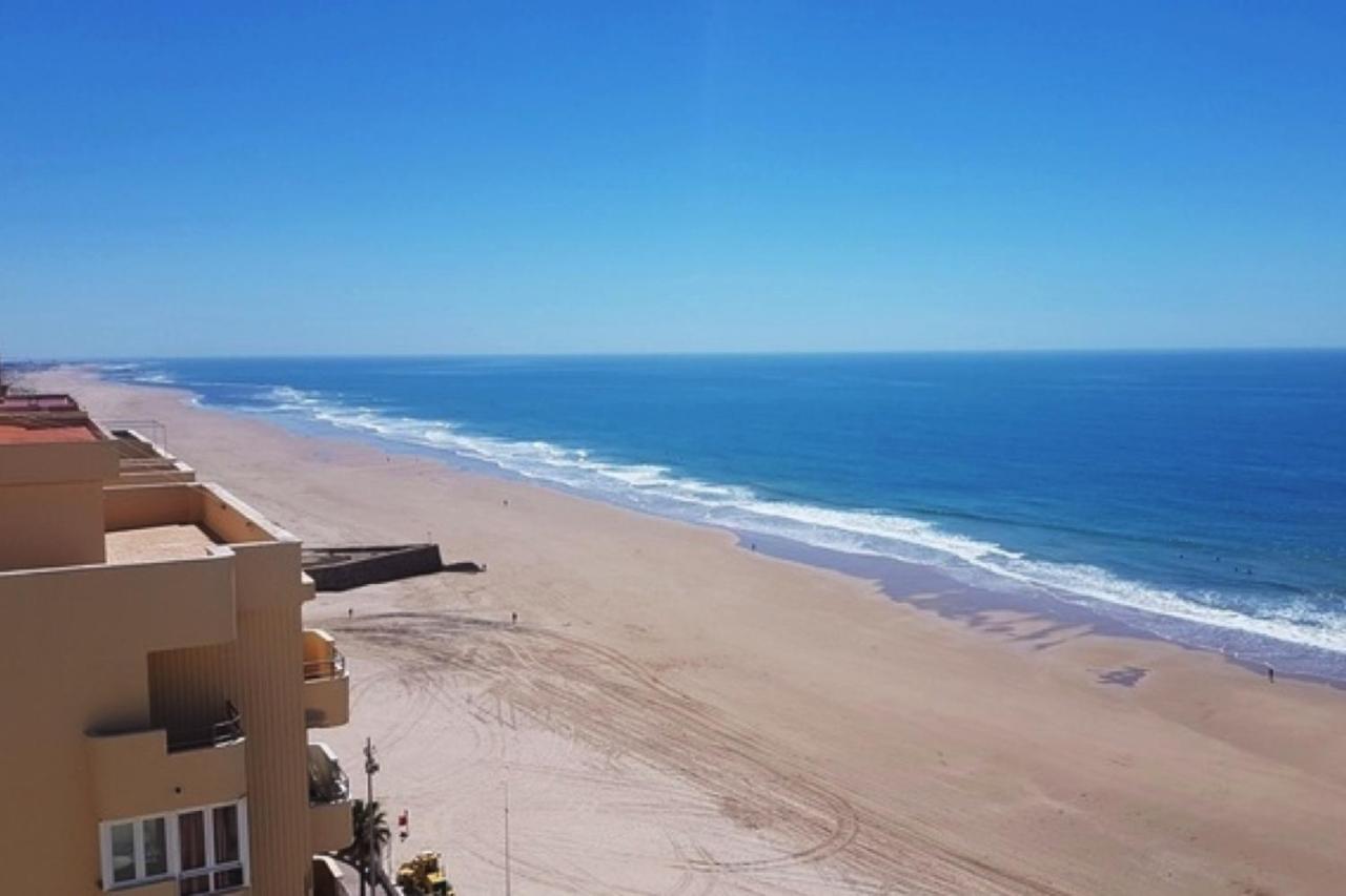 Romantica Vista Al Paseo Maritimo De Cádiz Eksteriør bilde